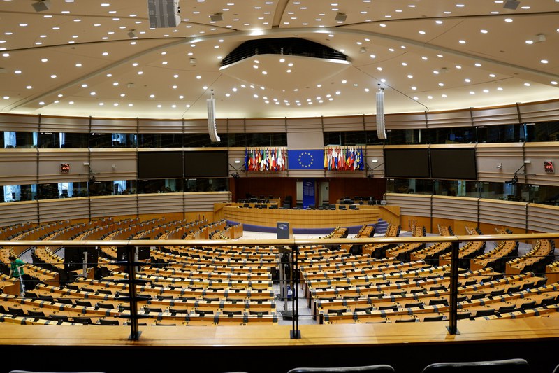 A scuola d’Europa 2026-2027: percorsi gratuiti per conoscere l’Unione europea, tra scuola e cittadinanza attiva